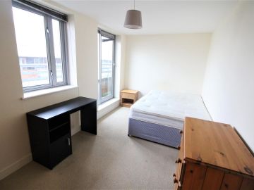 Ropewalk Court